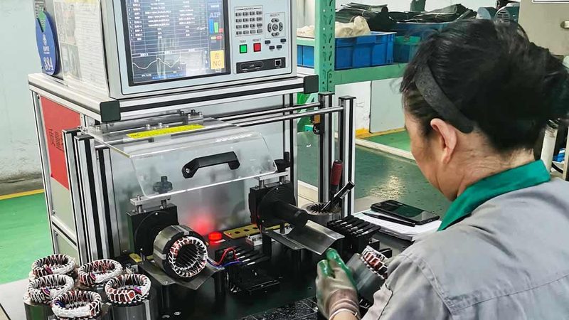成都变频器维修：师傅上门，保障设备稳定运行
